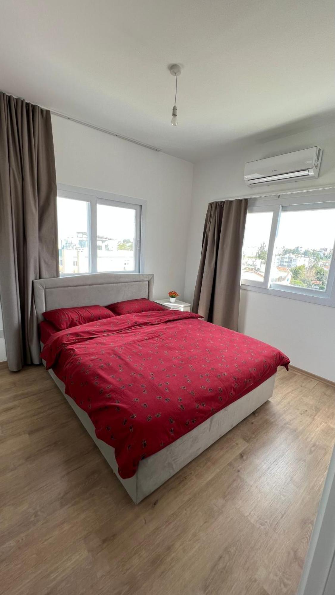 Tetris Apartment Spacious Comfortable Nikosia Ruang foto